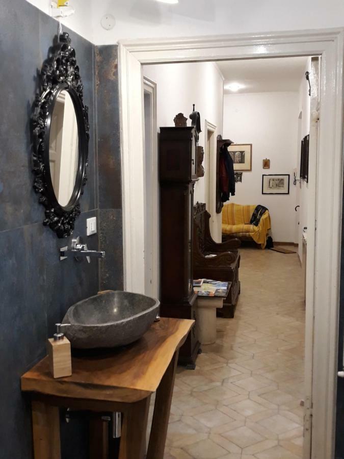 Sculptor House Apartment La Spezia Bagian luar foto